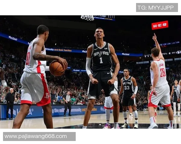 2018年12月1日火箭队与马刺队精彩对决全场回放分析与精彩瞬间回顾