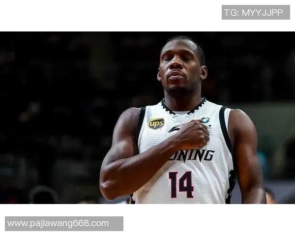 塔古穆瑞斯与沃伦塔利激战正酣谁能在这场对决中笑到最后